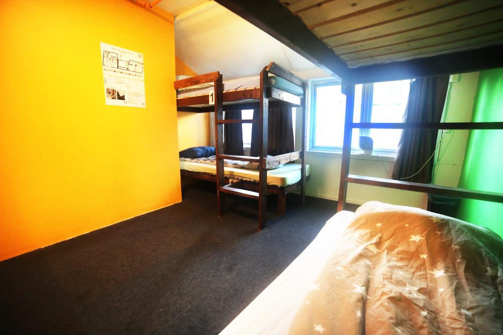 Tromso Activities Hostel Bagian luar foto